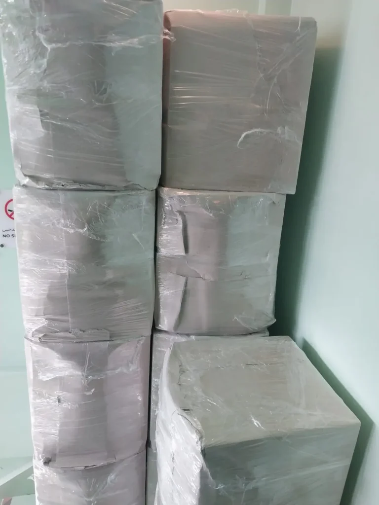 تغليف عفش احترافي بالشيخ زايد - خدمات شركة وصال الفاخرة